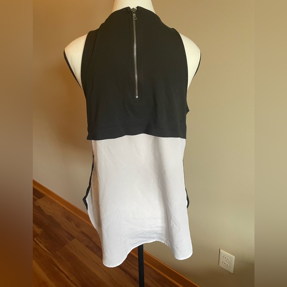 Banana Republic two tone black and white tank blouse.